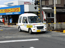 あっ!踏切の中でエンスト!